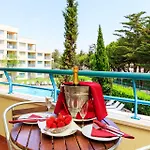 The Patio Otel Albufeira