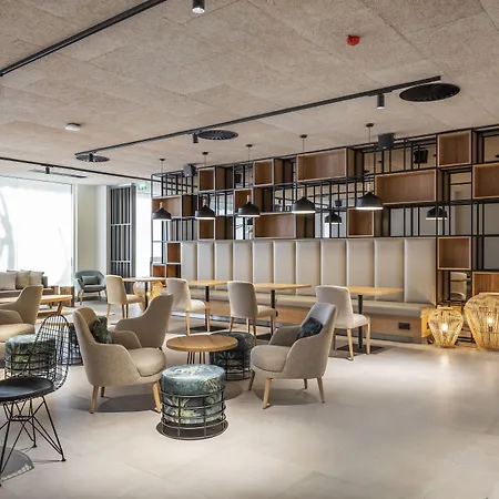 The Patio 알부페이라