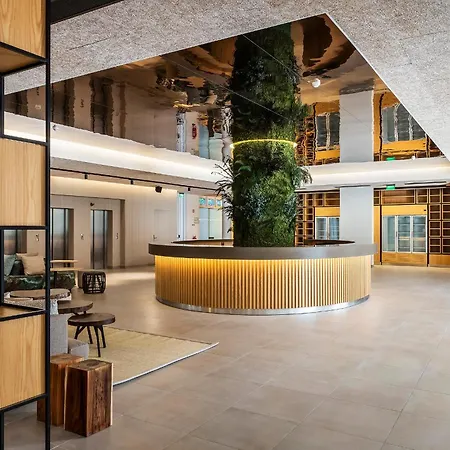 ホテル The Patio 4*