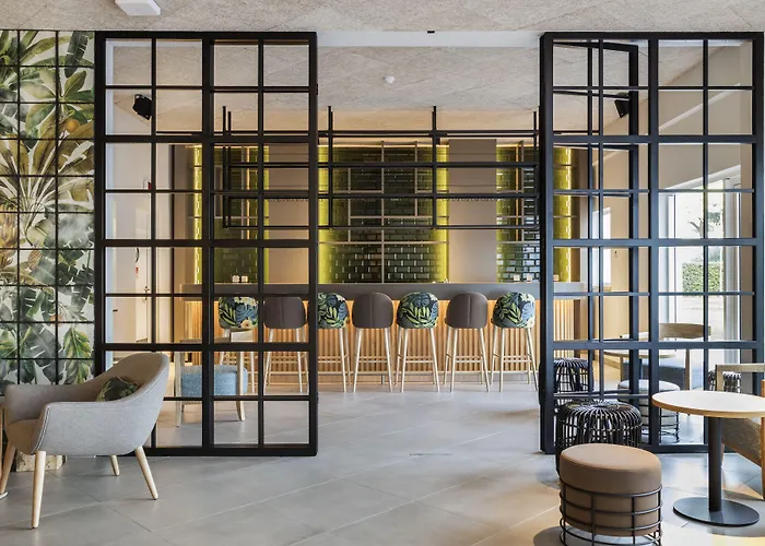 ホテル The Patio 4*